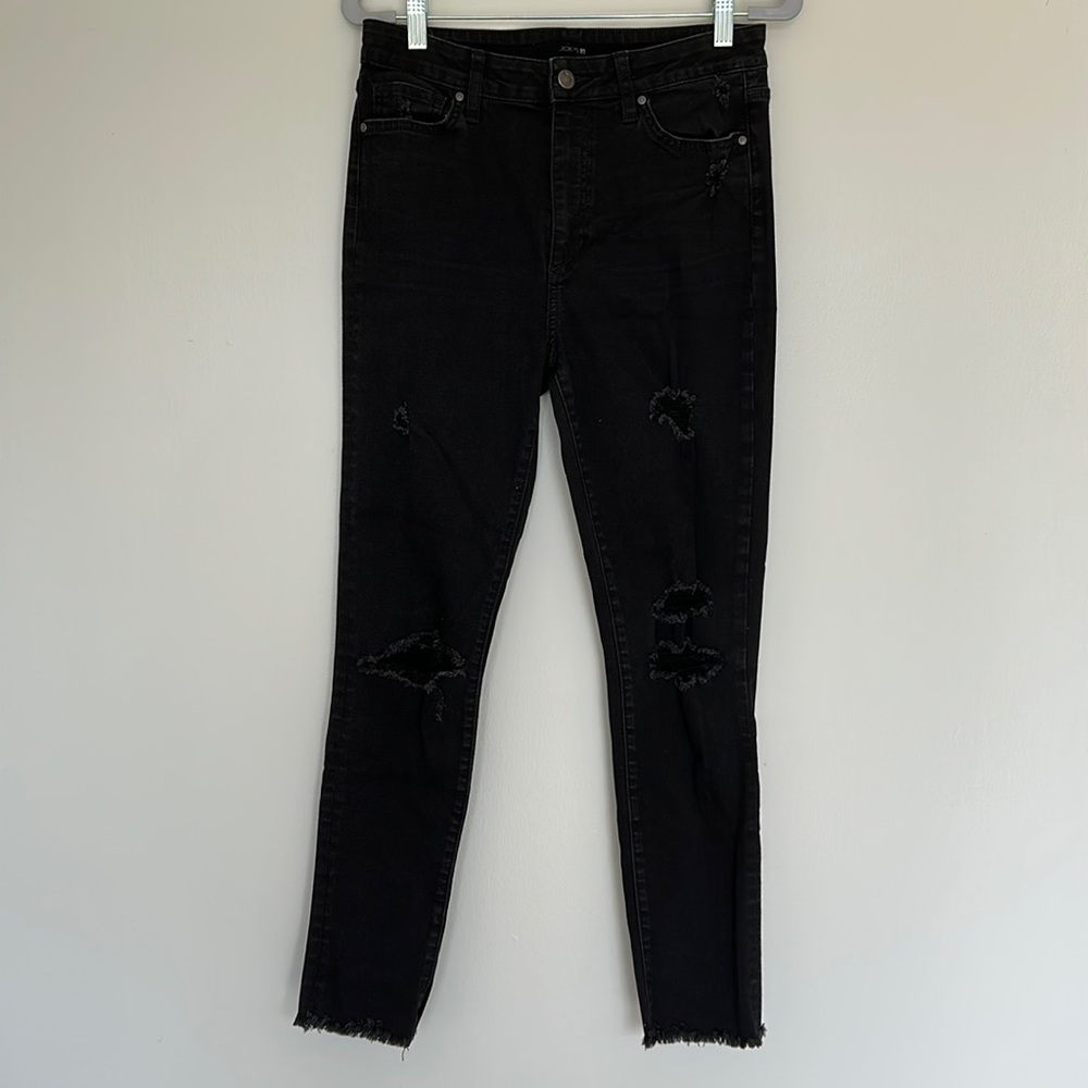 Joe’s black distressed skinny jeans
